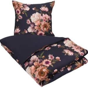 Blomstret sengetøj 140x200 cm - Blue Flower - 2 i 1 design - Sengesæt i 100% Bomuldssatin - Excellent By Borg
